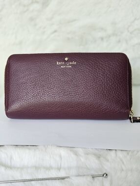 Kate Spade New York Large Zip Around Wallet Pebbled Leather Burgundy - Good Cond